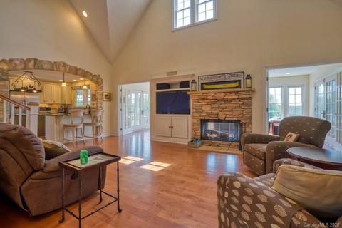 154 Saddleside Dr, Mill Spring, NC 28756 photo 16