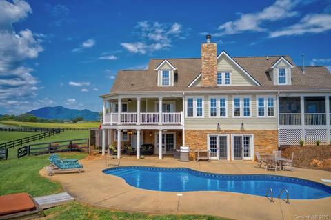 154 Saddleside Dr, Mill Spring, NC 28756 photo 8