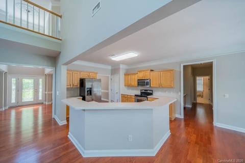 19308 Ruffner Dr, Cornelius, NC 28031 photo 7