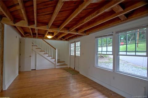 144 E Howard St, Tryon, NC 28782 photo 10