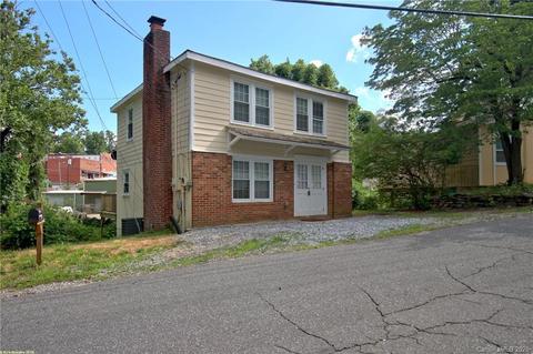144 E Howard St, Tryon, NC 28782 photo 1