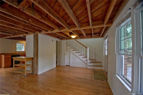 144 E Howard St, Tryon, NC 28782 photo 11