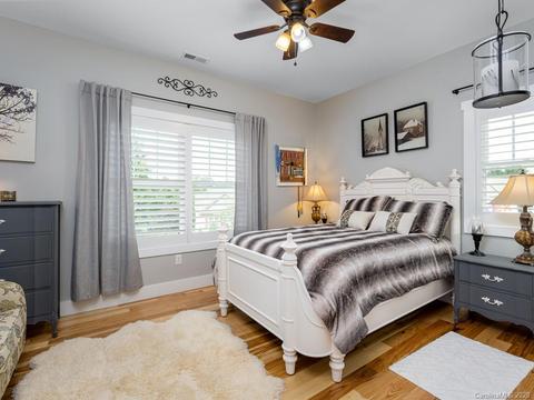 53 Devonshire Dr, Mills River, NC 28759 photo 23