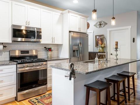 53 Devonshire Dr, Mills River, NC 28759 photo 13