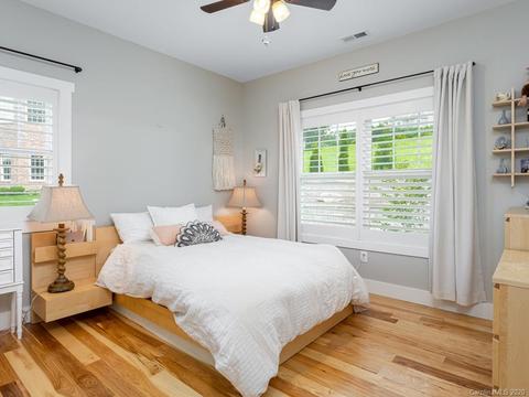 53 Devonshire Dr, Mills River, NC 28759 photo 21