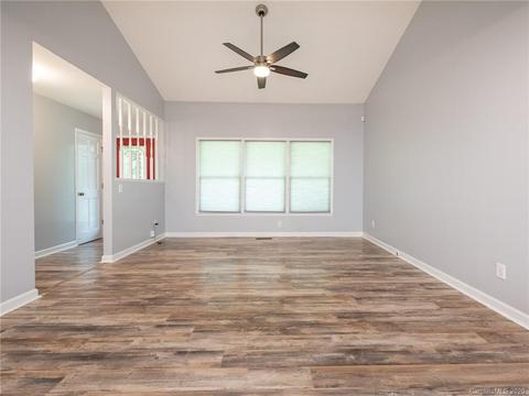7962 Golf Course Dr, Denver, NC 28037 photo 10