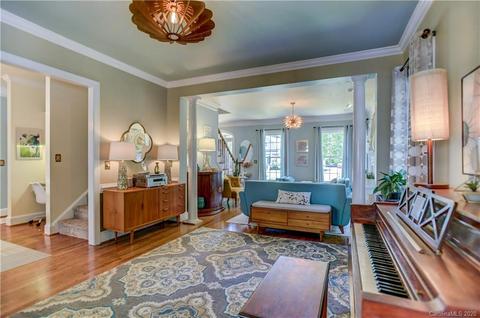 105 N Downing St, Davidson, NC 28036 photo 6