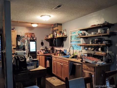 218 Dills Hl, Sylva, NC 28779 photo 5