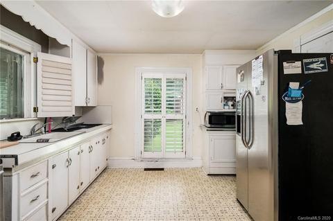 404 E Chestnut St, Stanley, NC 28164 photo 17