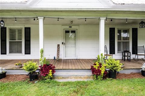 404 E Chestnut St, Stanley, NC 28164 photo 8