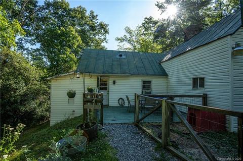 475 Walnut Dr, Marshall, NC 28753 photo 32