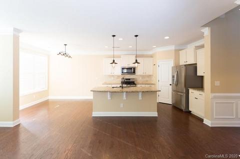 1253 Jack Pine Rd, Clover, SC 29710 photo 8