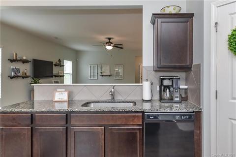 7204 Sonja Dr, Clover, SC 29710 photo 16