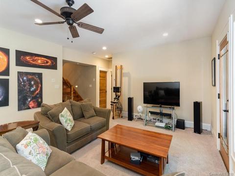 38 Drovers Ln, Fairview, NC 28730 photo 32