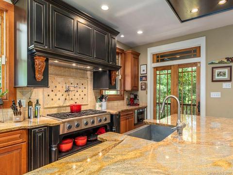 38 Drovers Ln, Fairview, NC 28730 photo 18