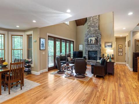 38 Drovers Ln, Fairview, NC 28730 photo 11