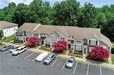 941 Copperstone Ln, Fort Mill, SC 29708 photo 2