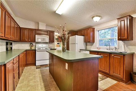 6 Jacoby Ln, Fairview, NC 28730 photo 9