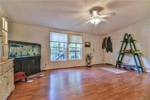 6 Jacoby Ln, Fairview, NC 28730 photo 3