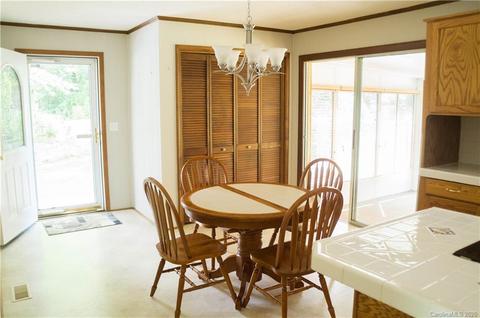 804 E Chestnut St, Stanley, NC 28164 photo 9