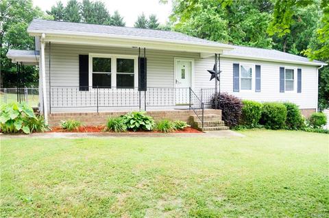 804 E Chestnut St, Stanley, NC 28164 photo 2