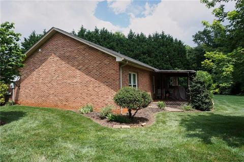 1106 Daffodil Ct, Conover, NC 28613 photo 45