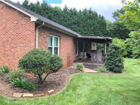 1106 Daffodil Ct, Conover, NC 28613 photo 40