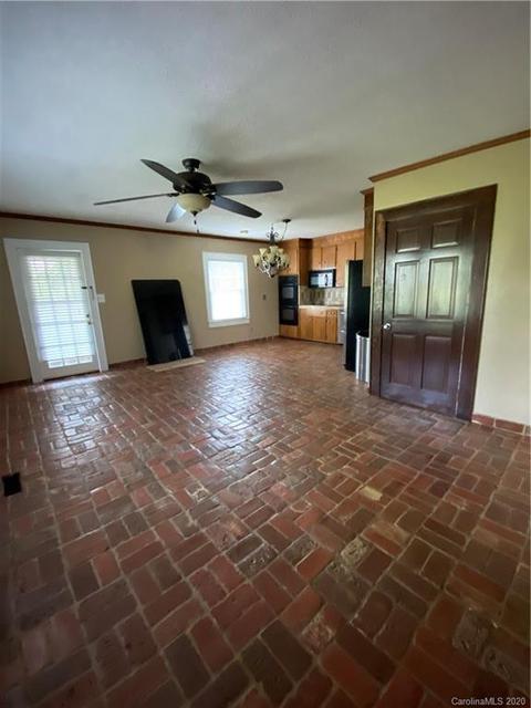 809 3rd Ave NW, Hickory, NC 28601 photo 17