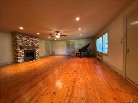 809 3rd Ave NW, Hickory, NC 28601 photo 13