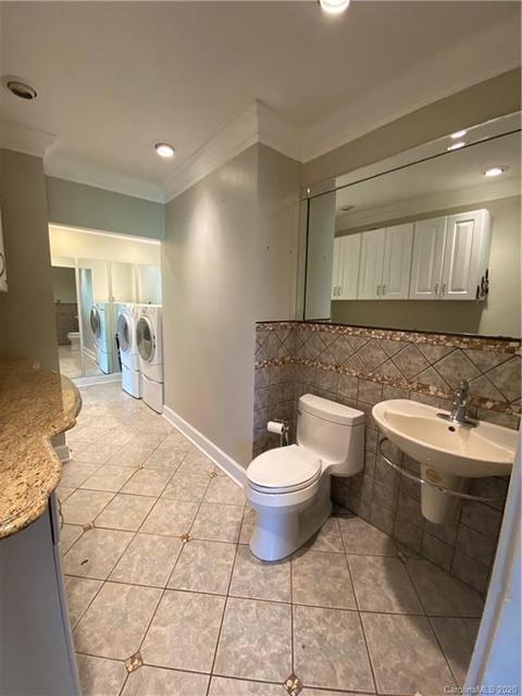 809 3rd Ave NW, Hickory, NC 28601 photo 18