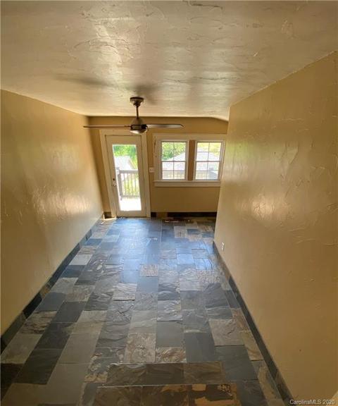 809 3rd Ave NW, Hickory, NC 28601 photo 19