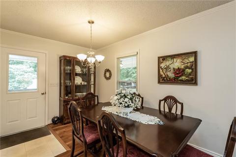 414 E Chestnut St, Stanley, NC 28164 photo 8