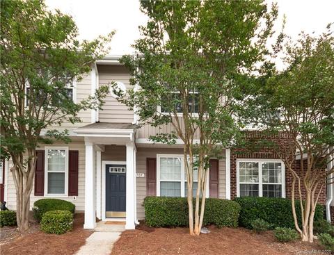 705 Shellstone Pl, Fort Mill, SC 29708 photo 1