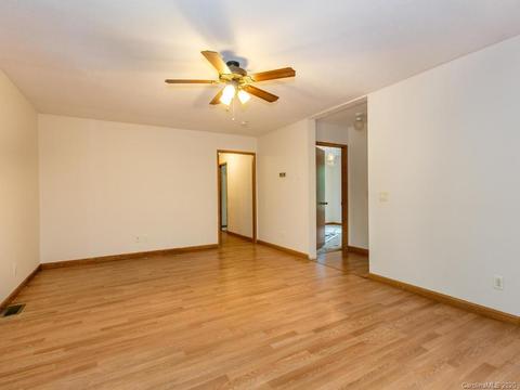 79 Edwards Rd, Fairview, NC 28730 photo 13