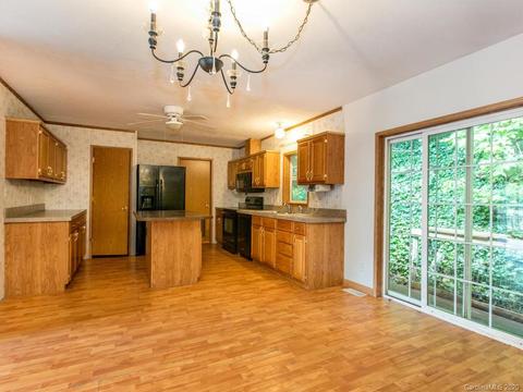 79 Edwards Rd, Fairview, NC 28730 photo 11