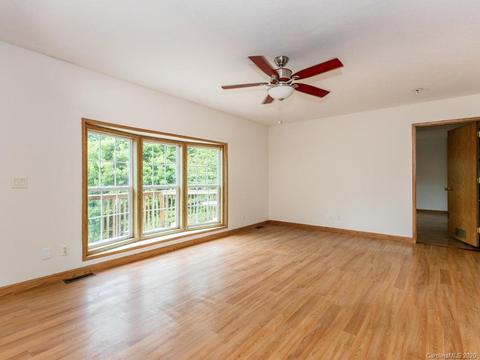 79 Edwards Rd, Fairview, NC 28730 photo 4
