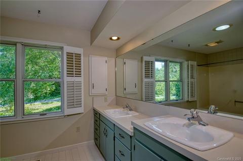 76 Meadowlark Dr, Tryon, NC 28782 photo 21