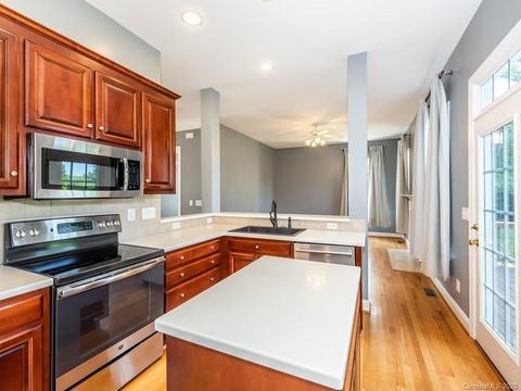 8608 Dansington Ct, Waxhaw, NC 28173 photo 19