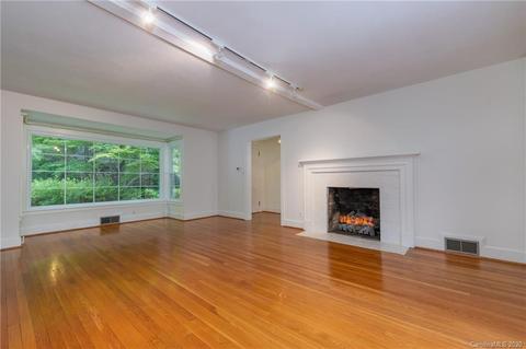 300 Doubleday Rd, Tryon, NC 28782 photo 9
