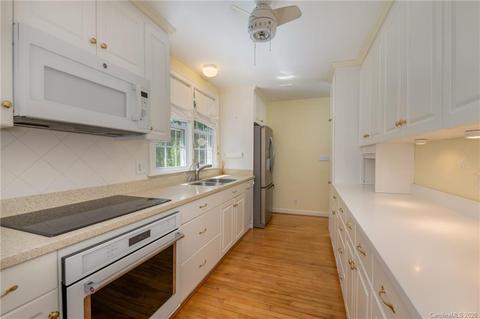 300 Doubleday Rd, Tryon, NC 28782 photo 16