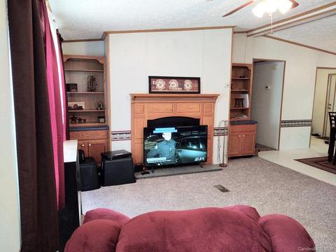 247 N Star Ln, Sylva, NC 28779 photo 2