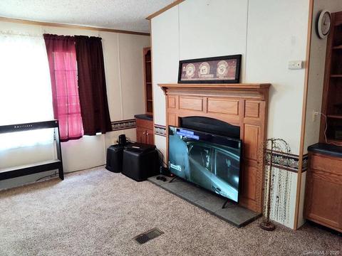 247 N Star Ln, Sylva, NC 28779 photo 3