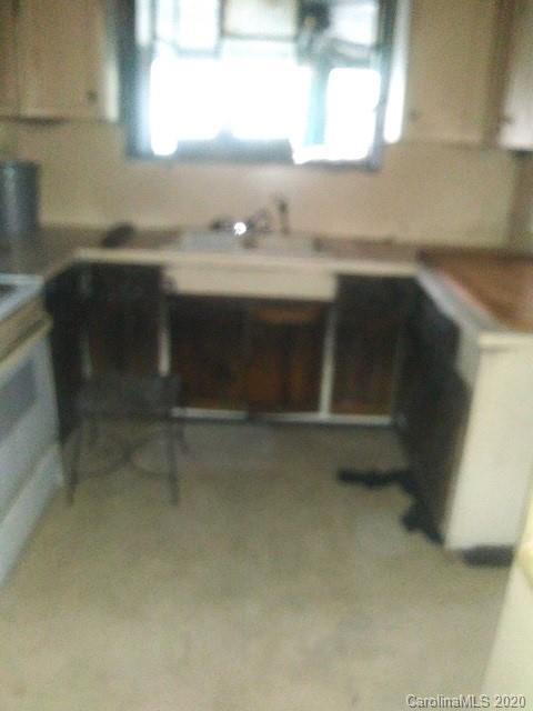 1995 Flat Creek Rd, Lancaster, SC 29720 photo 11