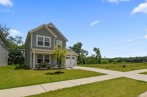 3526 Saddlebrook Dr, Midland, NC 28107 photo 1