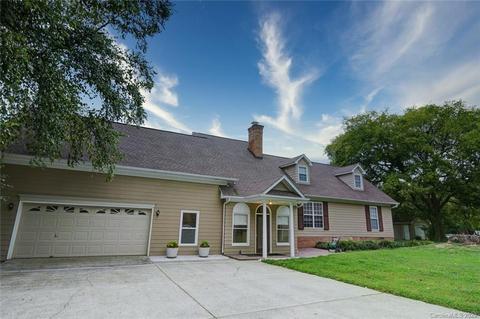 2009 Walnut Ln, Monroe, NC 28112 photo 1