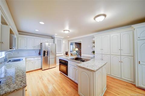 2009 Walnut Ln, Monroe, NC 28112 photo 5