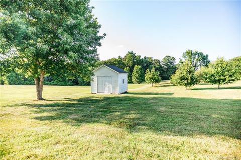 132 Tranquility Ln, Harmony, NC 28634 photo 36