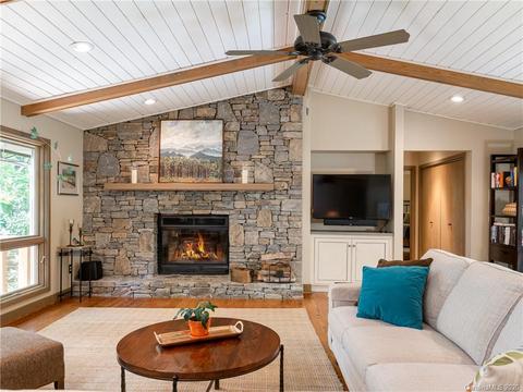 236 Greenleaf Dr, Flat Rock, NC 28731 photo 6
