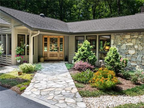 236 Greenleaf Dr, Flat Rock, NC 28731 photo 2
