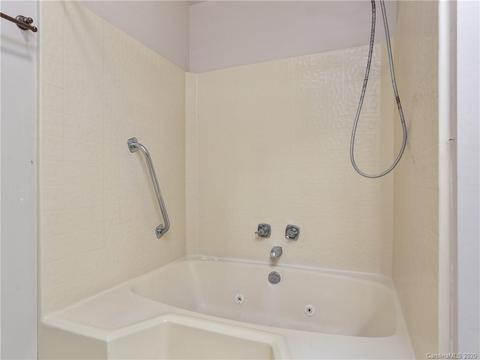 434 Hogback Mountain Rd, Tryon, NC 28782 photo 18